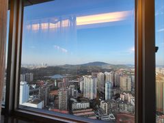 -广州中心皇冠假日酒店