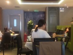 -汤城小厨•粤菜•靓汤(金宝街店)