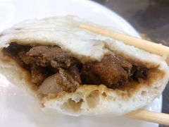 排骨肉包子-张包铺(道外店)