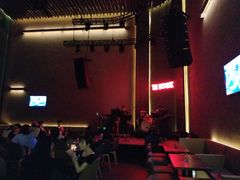 -TZ House音乐现场(来福士中心店)