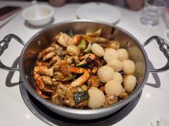-七欣天香辣蟹火锅(闵行浦江欢乐颂店)