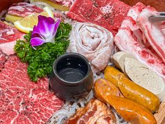 -何发发和牛烧肉·鳗鱼榴莲放题自助(乐峰广场店)