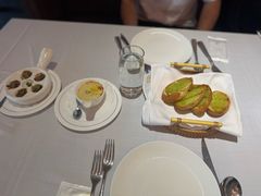 -戈雅法餐厅(世界城广场店)