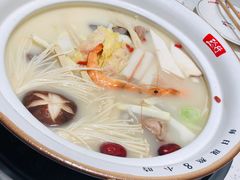 招牌猪骨煲-三人行骨头王火锅(长寿店)