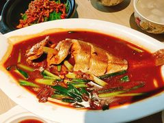 -小船渔村•大连菜•大连焖鱼(黄河路店)