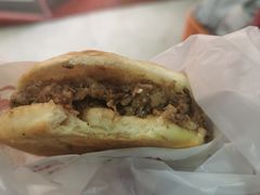 牛肉烧饼（多肉）-穆得·老周家牛肉烧饼(普利街店)