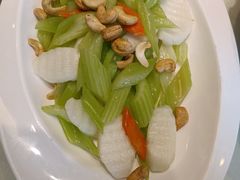 -鑫巴蜀小镇 · 水煮鱼专研店(玉桥店)