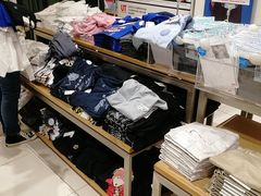 -优衣库(武汉国际广场店)