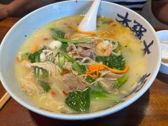 -李犟大爆鳝面·手工蟹黄包(湖滨西湖店)