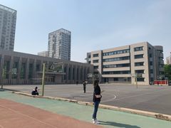 -辽宁省实验中学
