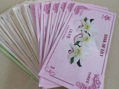 -LILY英语思维馆(玉泉路店)