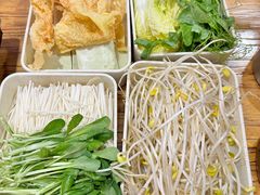 -猫爷的腔调·黔小馆(交大医学住宅区店)