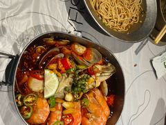 -巴厘龙虾·榜首油焖大虾(音乐学院·沿江酒馆店)