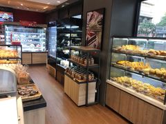 面包甜点陈列柜-85度C(广州石牌桥店)