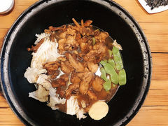 -山妹子铁锅炖
