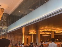 -东西风牛排馆周末烧烤自助(首都机场希尔顿店)