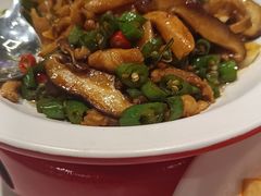 -渝是乎酸菜鱼(龙旗购物中心店)