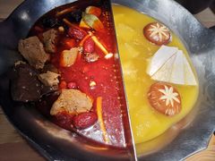 -湊湊火锅·茶憩(杭州湖滨银泰in77店)