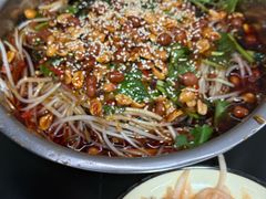 -周良天山牛杂城(天山路总店)