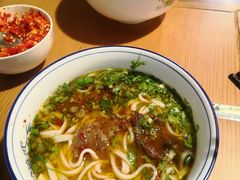-矮子粉店1985·长沙米粉(湘春路店)