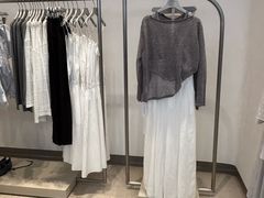 -URBAN REVIVO(七宝领展广场店)
