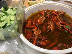 -沪小胖小龙虾(淮海中路旗舰店)