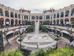 -佛罗伦萨小镇广佛名品奥特莱斯(疏港路店)