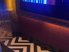 -温莎KTV(珠江路店)