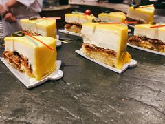 -咖啡苑自助餐厅·中国大饭店