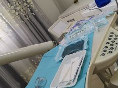-茂菊口腔连锁(浦东南路店)