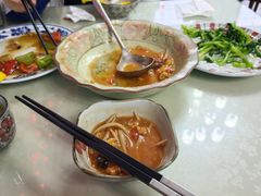 -天天向上素食餐厅(五台山店)