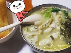 -明呈黄鱼面馆(斜土路店)