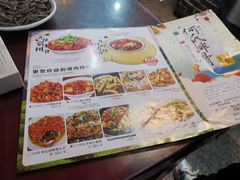 -何氏排骨(左家塘店)