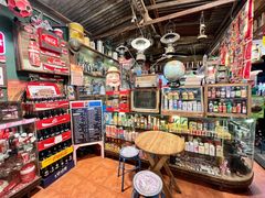 -席娜卡琳火车铁道夜市