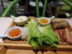 -越弥越南传统美食馆