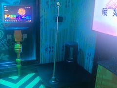 -UK派对KTV(日月广场店)