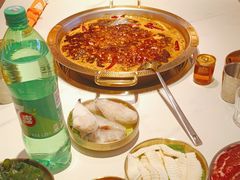 -潮火锅·麻辣牛肉火锅(观音桥方圆·LIVE店)