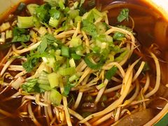 -拈签一笑黄牛肉辣卤串串