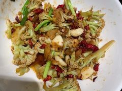 -绿草地·湘菜(7mall店)