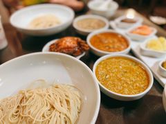 -裕兴记•蟹黄面馆(人民广场店)