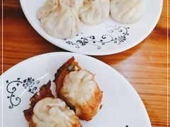 -四时春点心店(公园大观吉富绅花园店)