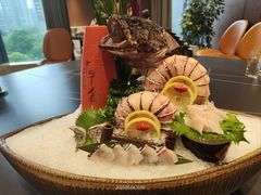 -鼎泰亨·海鲜牛肉餐厅(滨江店)