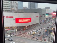 -万泊酒店(长沙五一广场国金中心店)