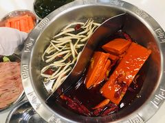 -憨铁匠老火锅(龙岗万科里店)