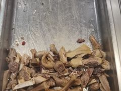 -五月罗马海鲜自助餐厅(月星环球港店)