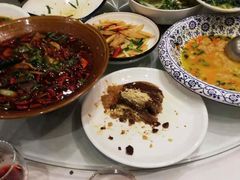 -老茶树骊园生态川菜馆