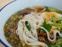 原汤肉丝手工米粉-周记粉店(县正街店)
