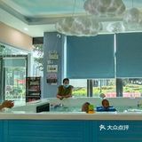 到泳池戏水来咯~