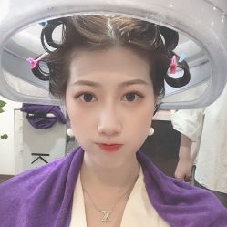 -罗亚帝·NASHOW纳秀形象设计