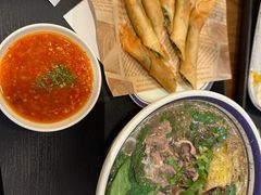 -云阿蛮云南生烫牛肉米线(奉贤路店)